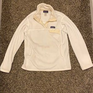 Women’s Patagonia fleece pullover
